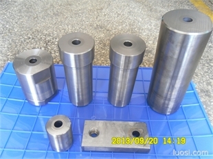 多沖程模具,華人螺絲網(wǎng)提供各種多沖程模具報價、價格、生產(chǎn)廠家、供應商-東莞市大朗奧倫精密模具廠