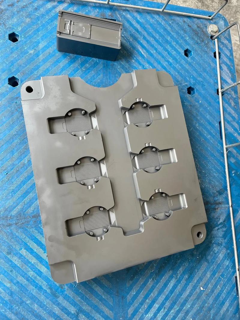 精密模具涂層技術(shù) PVD與TD涂層的應(yīng)用與優(yōu)勢(shì)